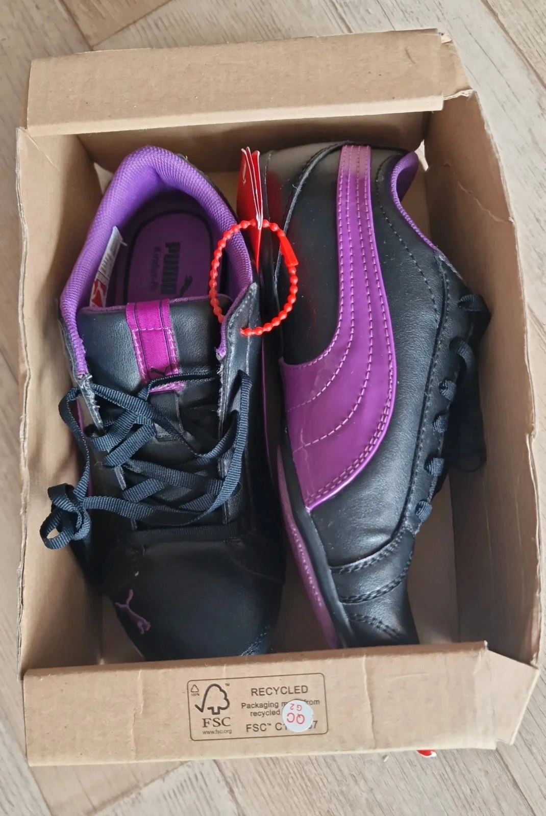 Baskets Puma 34 fille – neuves avec étiquette – école / sport
(Voir photos) – photo 18